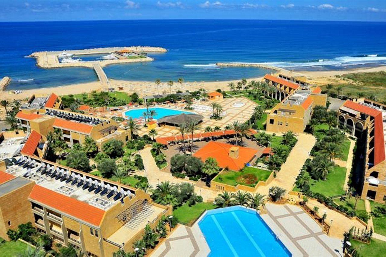 Jiyeh Marina Resort Hotel & Chalets Jieh Esterno foto