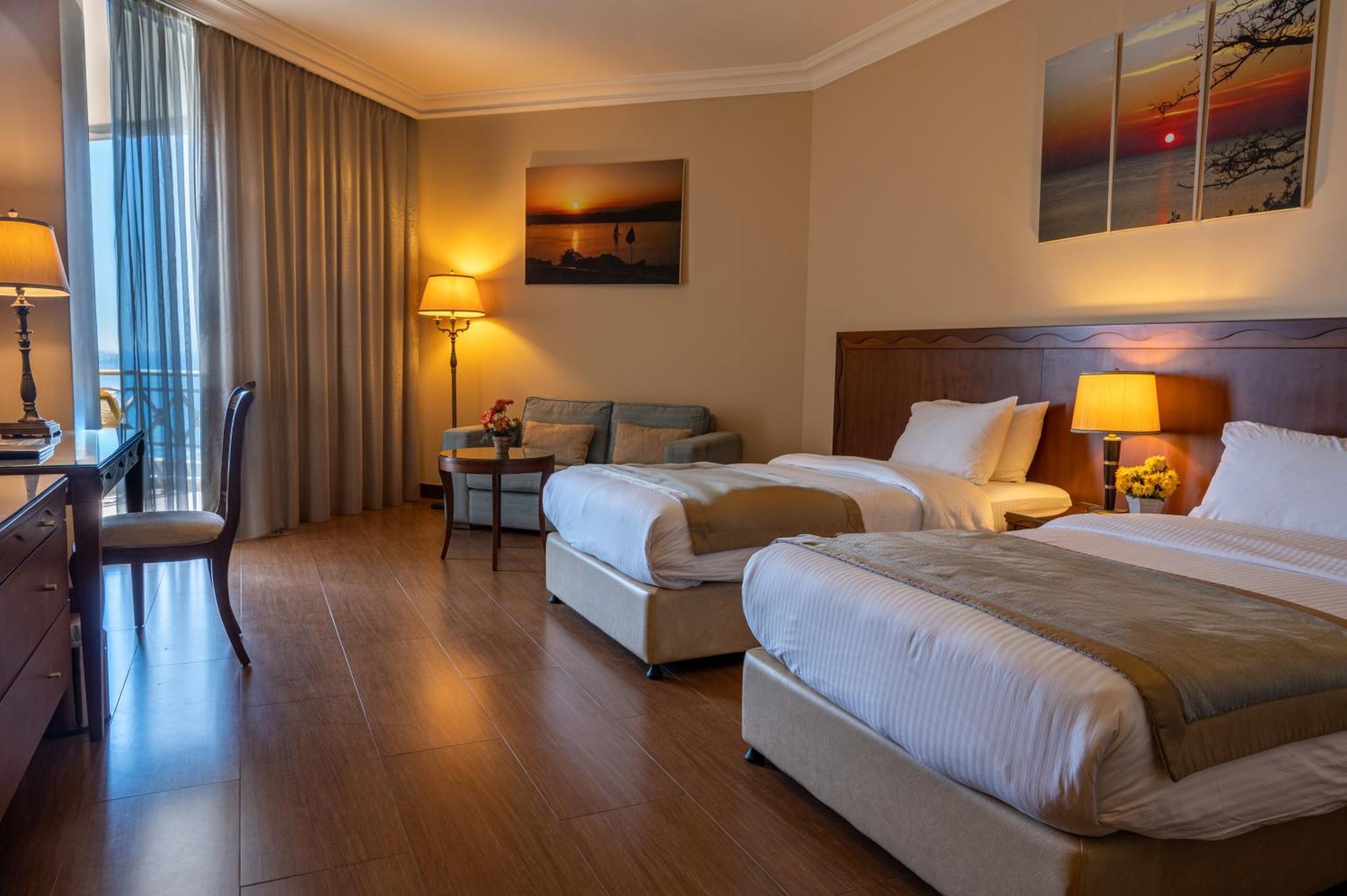 Jiyeh Marina Resort Hotel & Chalets Jieh Esterno foto