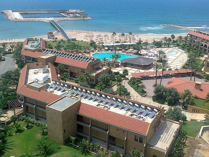 Jiyeh Marina Resort Hotel & Chalets Jieh Esterno foto