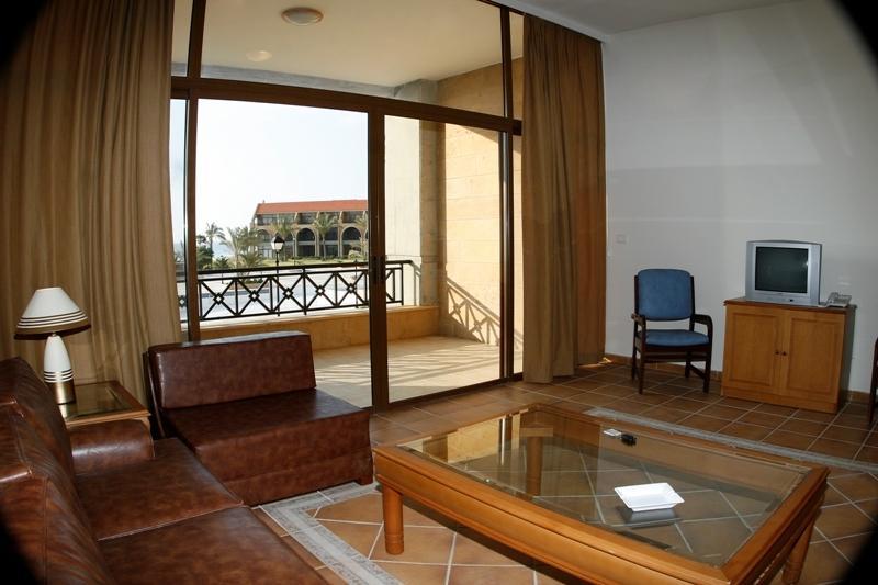 Jiyeh Marina Resort Hotel & Chalets Jieh Camera foto